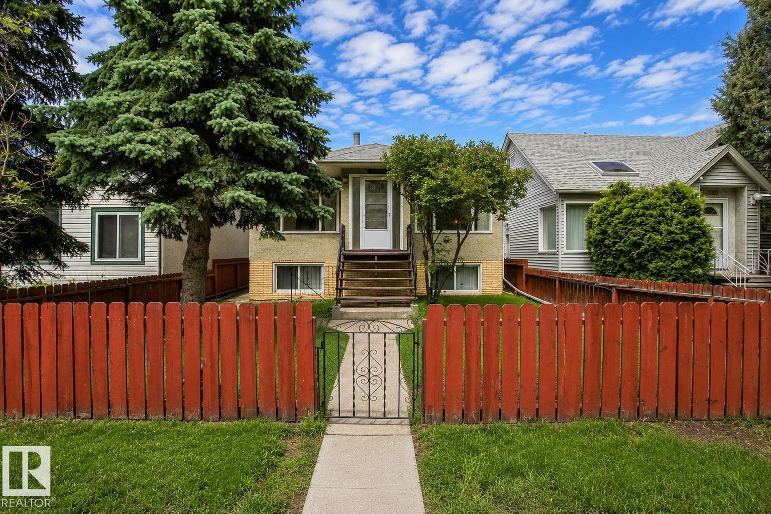 11220 68 ST NW