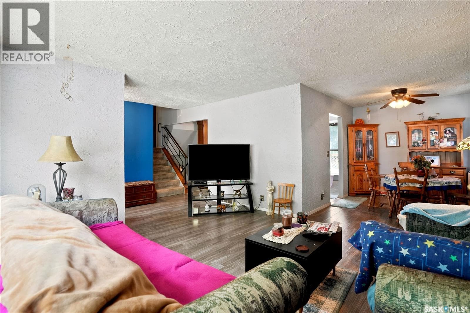 3815 Hill AVENUE — photo 3
