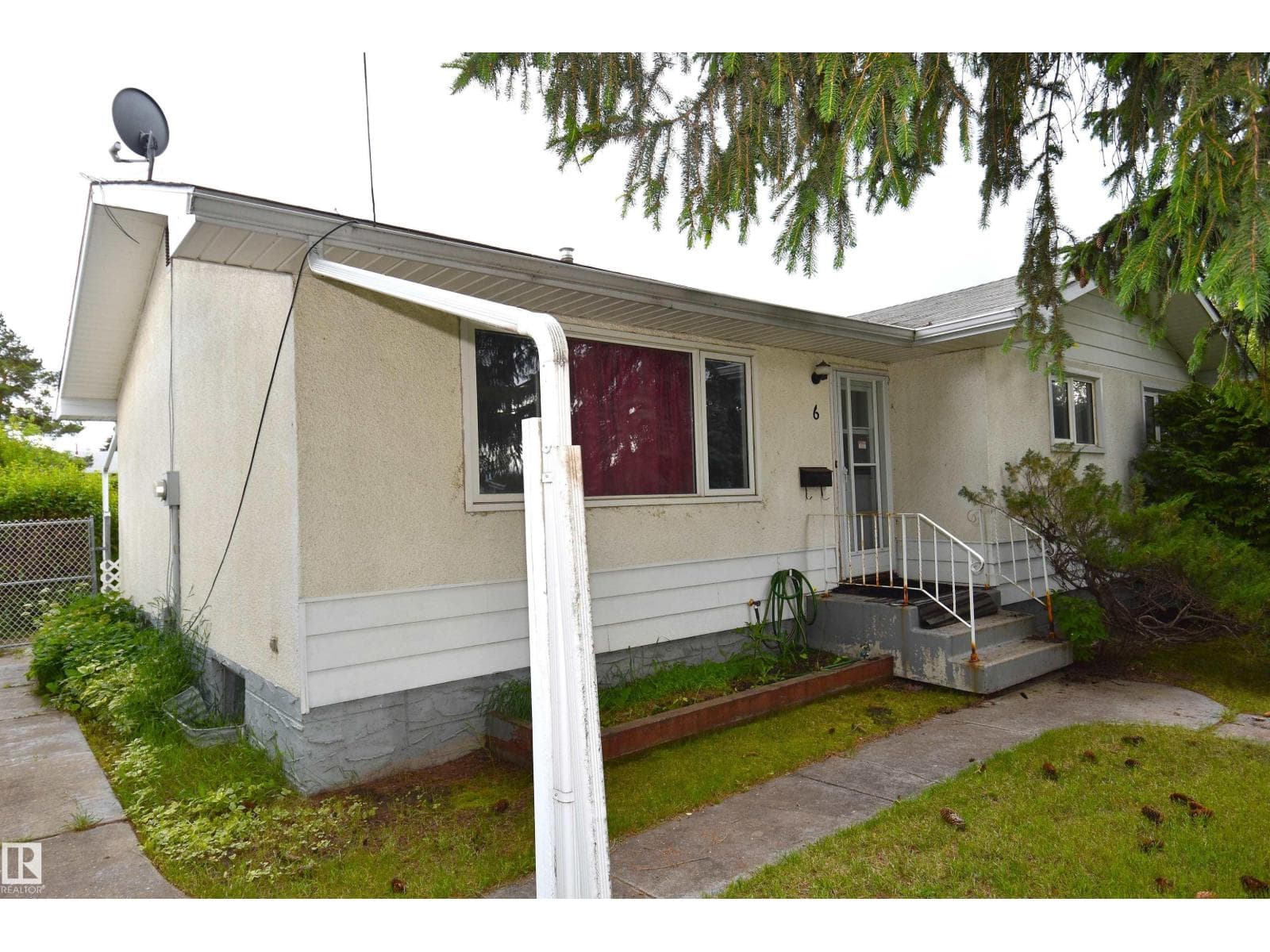 6 BEVERLY AV — photo 2