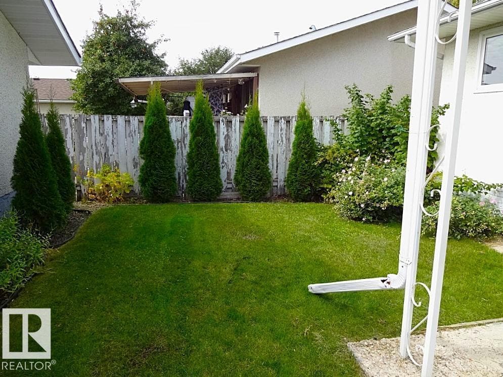 6 BEVERLY AV — photo 3