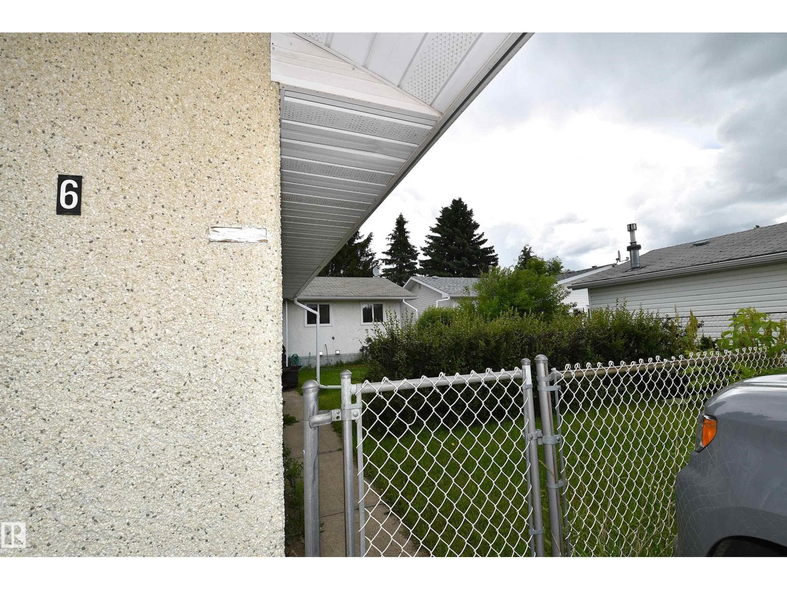 6 BEVERLY AV — photo 5