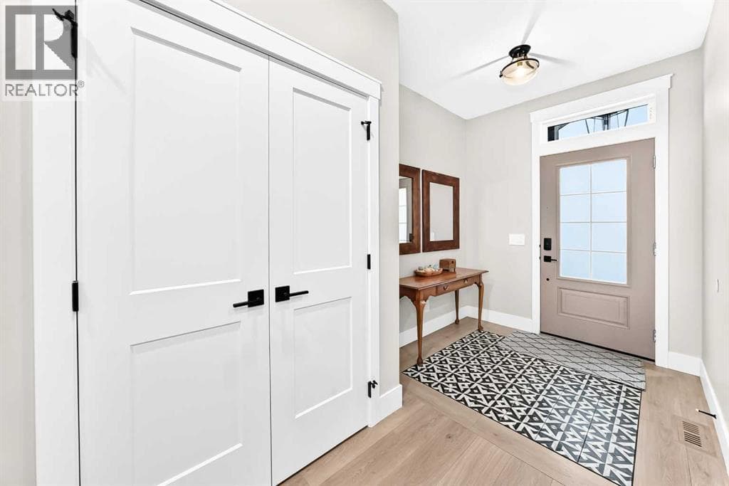 12 Willow Street — photo 2