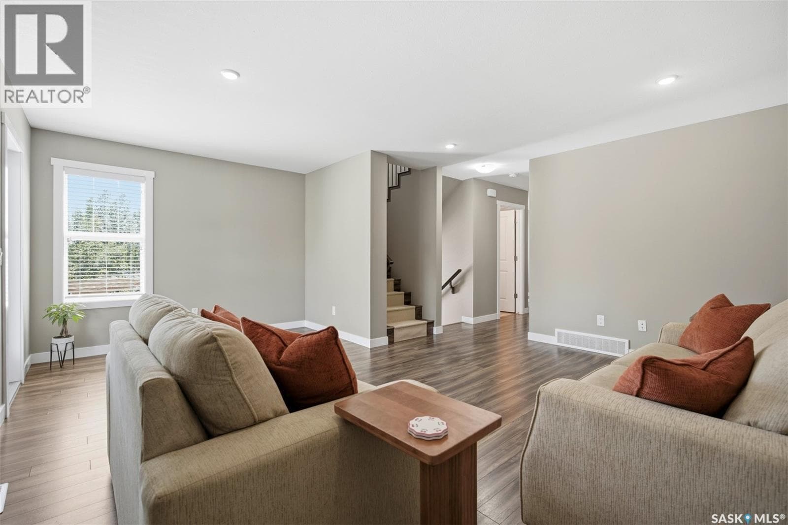 231 1220 Pringle WAY — photo 3