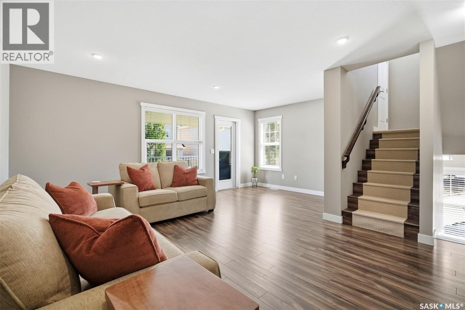 231 1220 Pringle WAY — photo 4