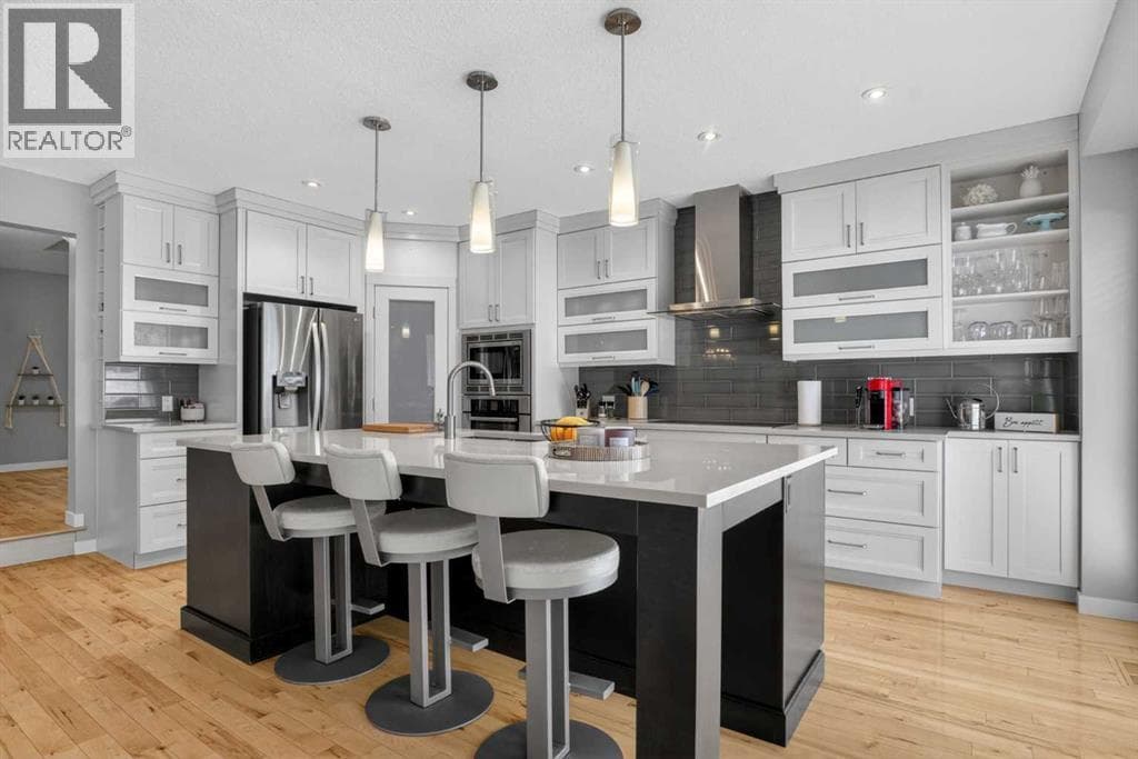 12 Wood Crescent SW — photo 4