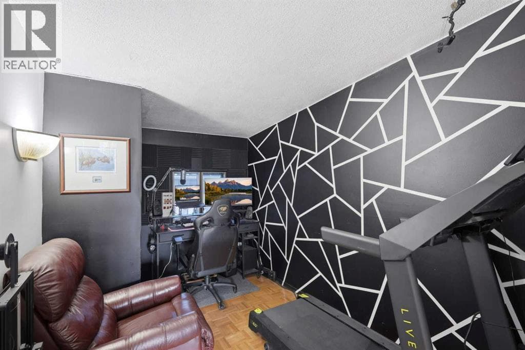 27 Hearthstone Drive — photo 5