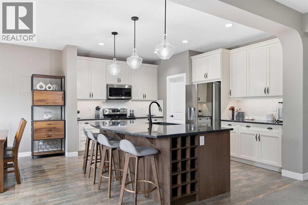 300 Aspenmere Way — photo 2