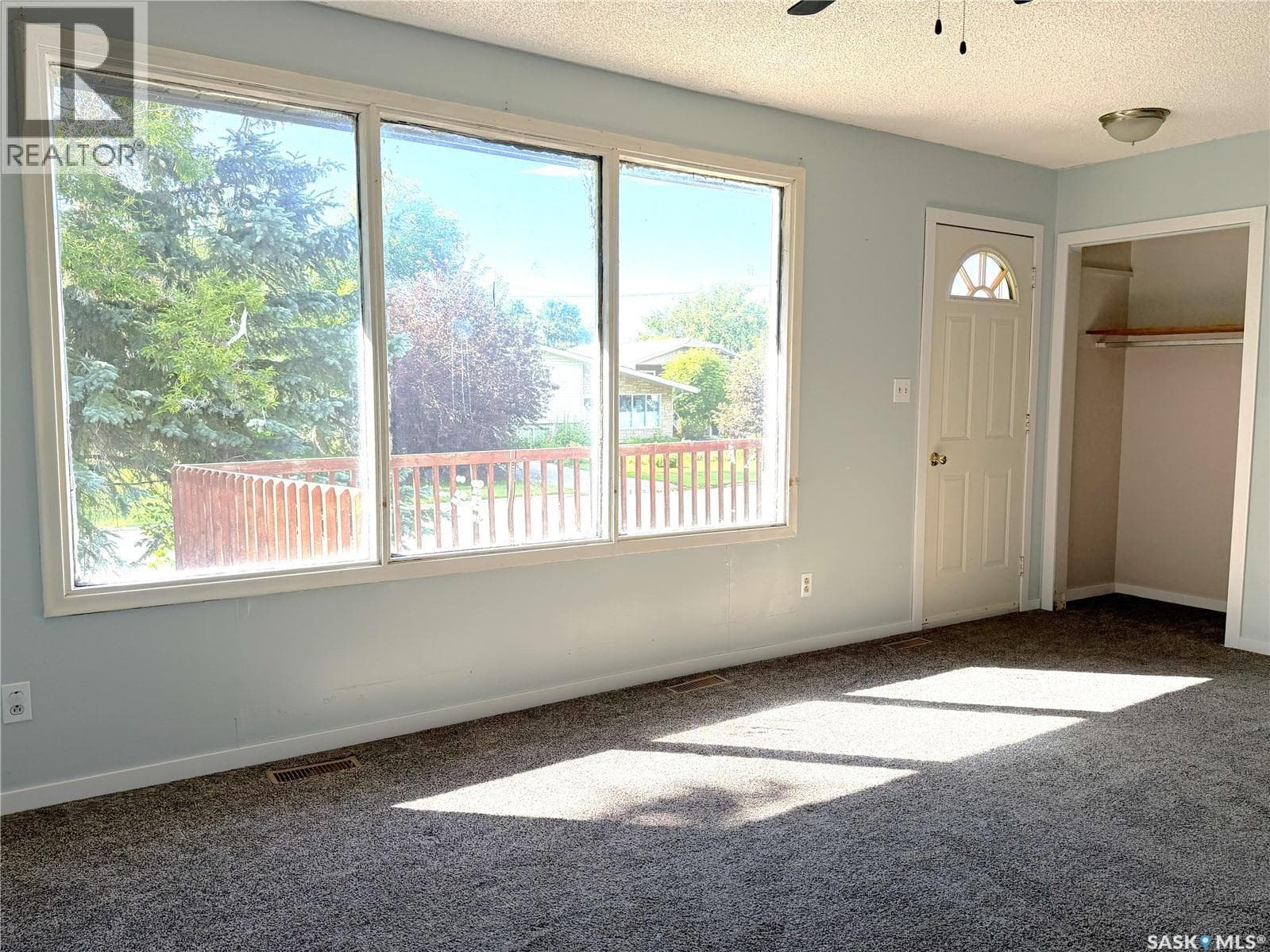 116 Coteau STREET — photo 3