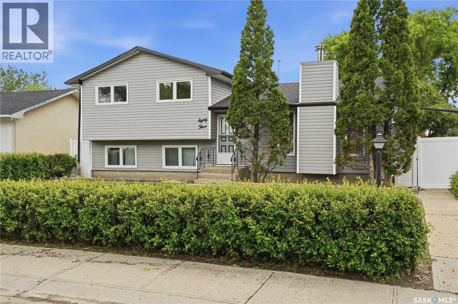 83 FUHRMANN CRESCENT — photo 2