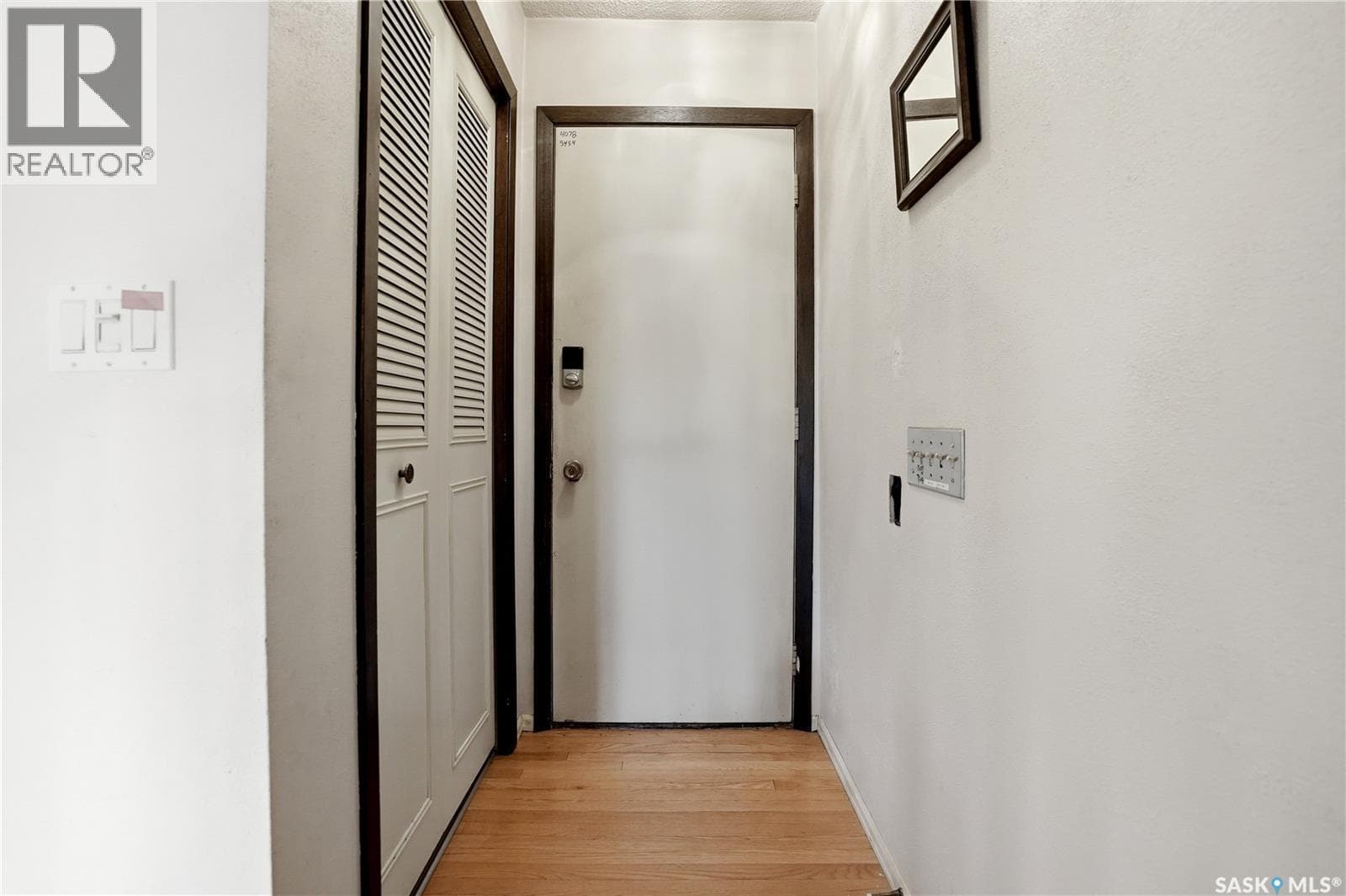 83 FUHRMANN CRESCENT — photo 3