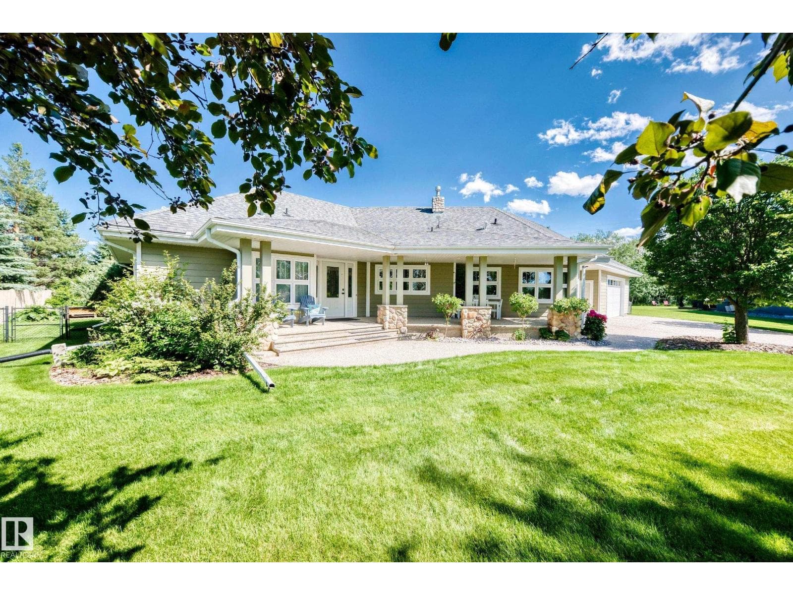 #51 26106 TWP ROAD 532 A — photo 3