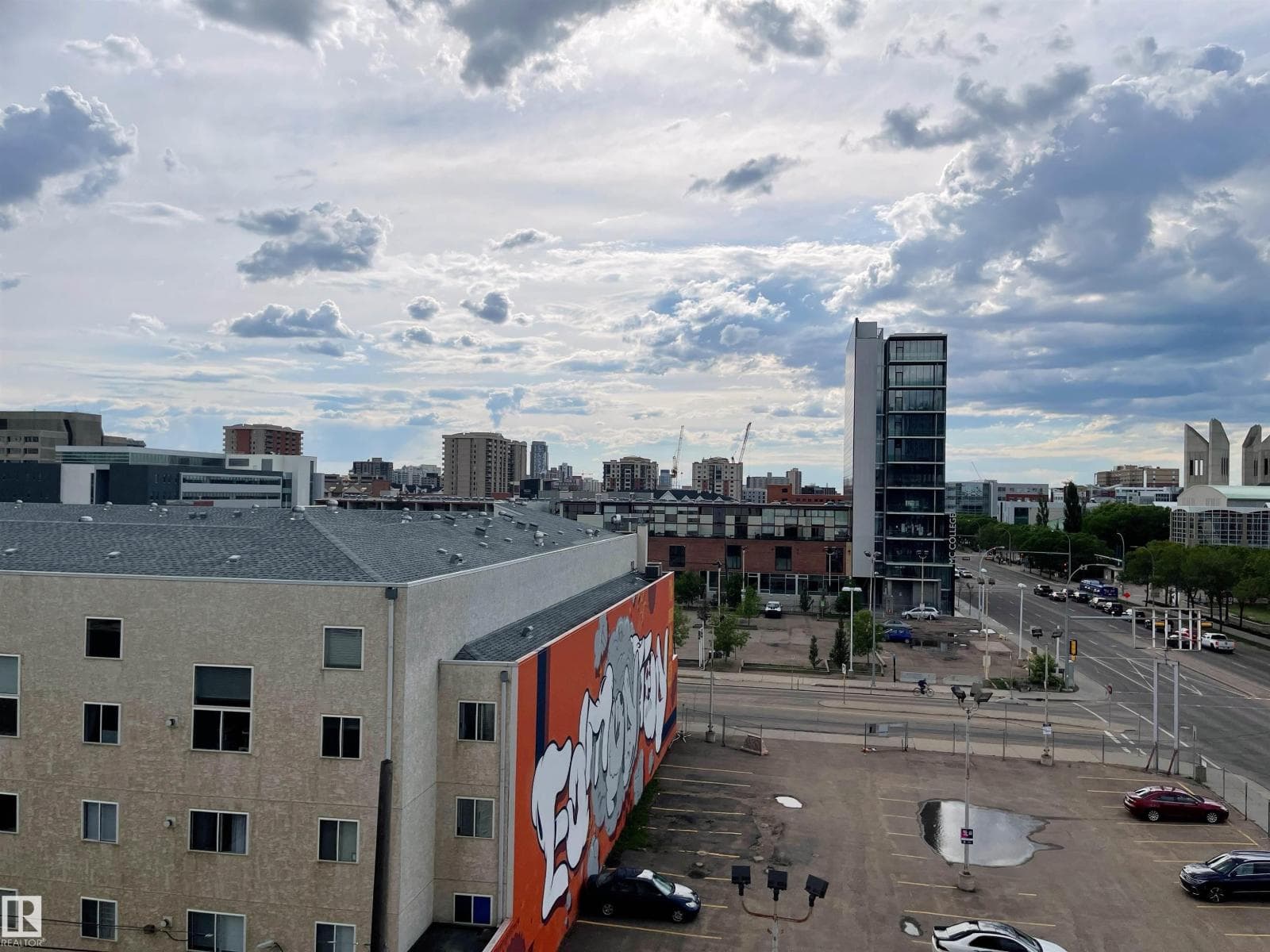 #501 10388 105 ST NW