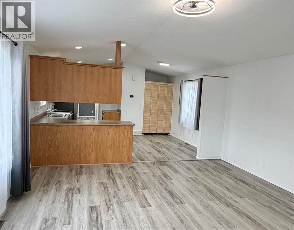 10615 88 Street — photo 2