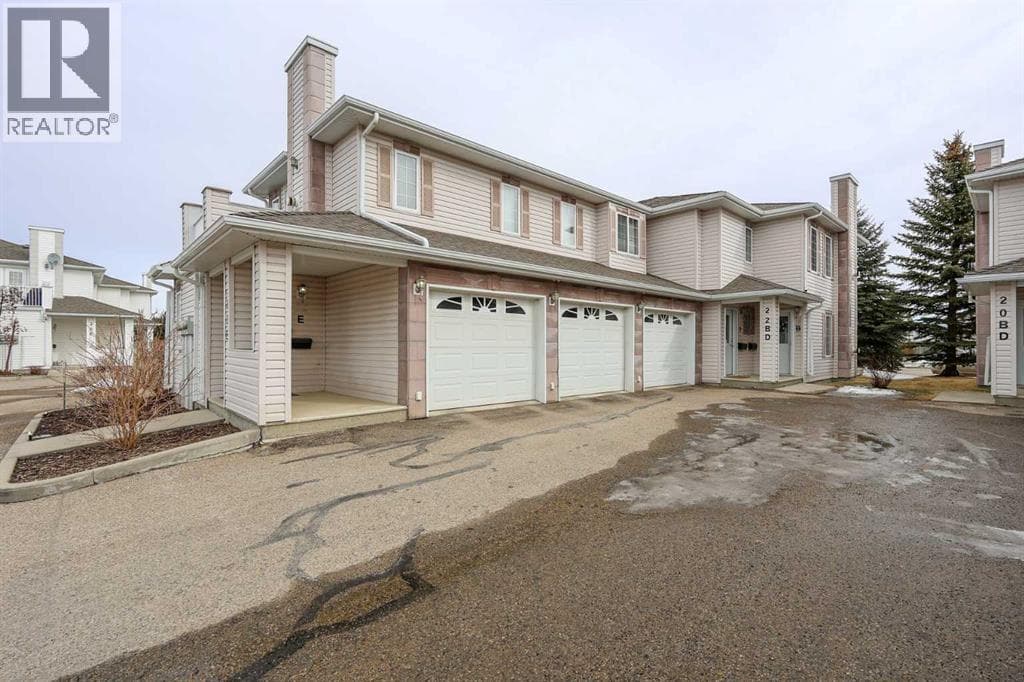 22D, 32 Daines Avenue