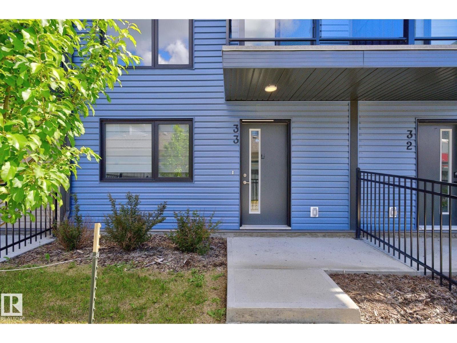 #33 11910 35 AV SW — photo 3