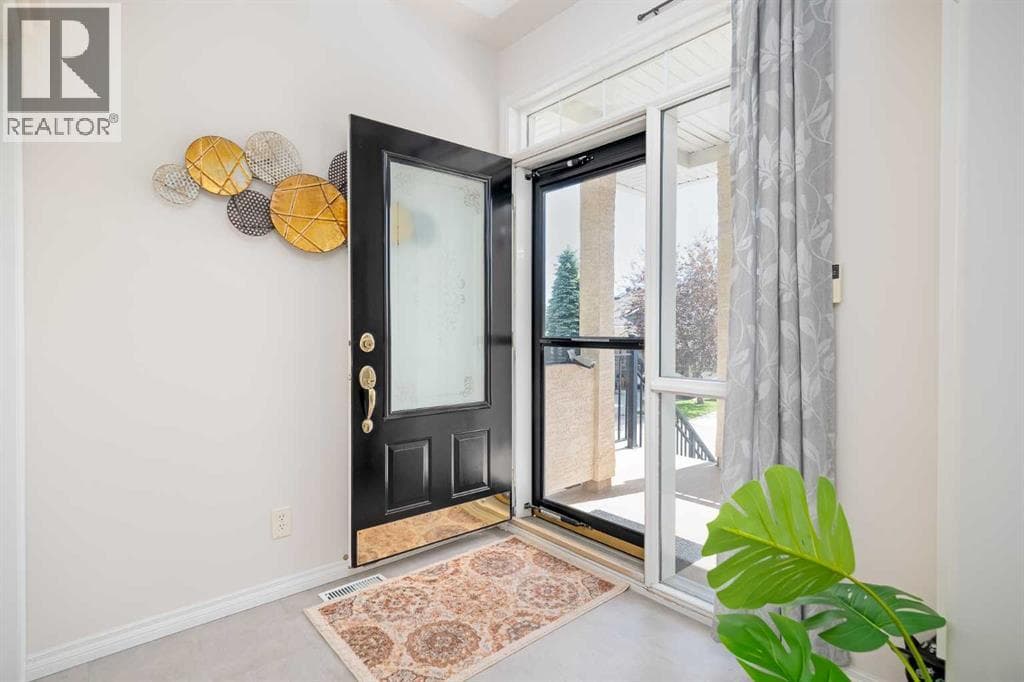 81 Sierra Morena Landing SW — photo 4