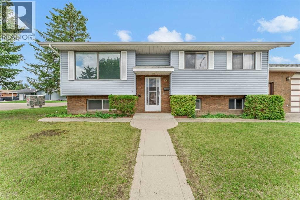 13 Rossland Place SE
