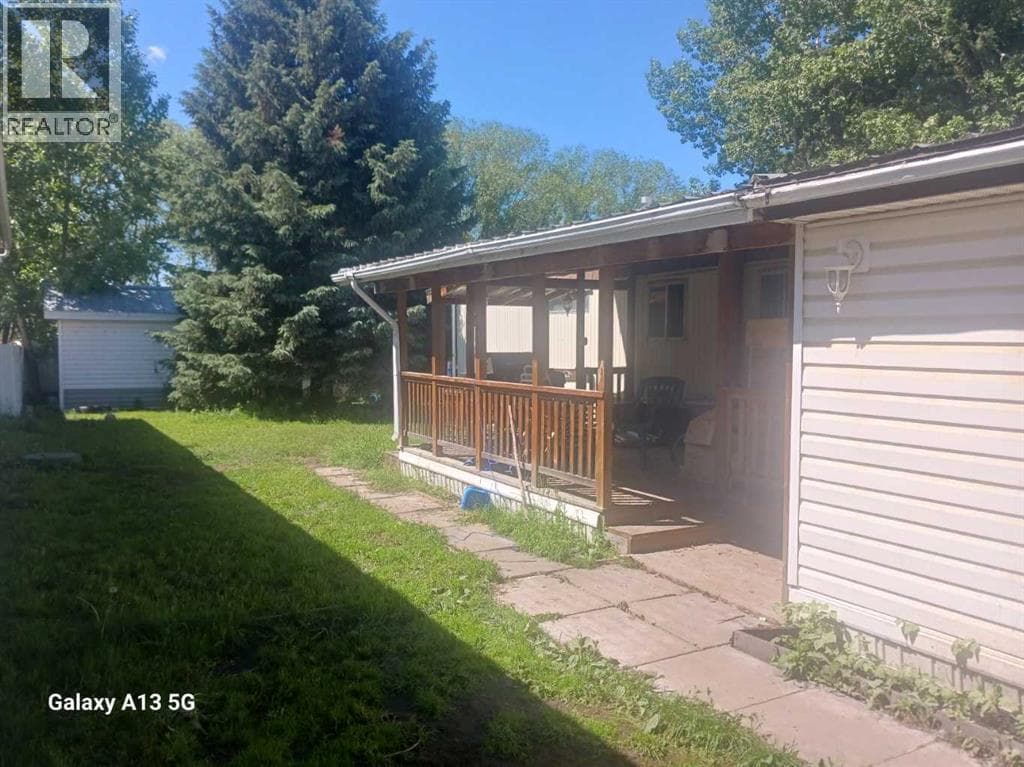 97 Westwood Court — photo 3