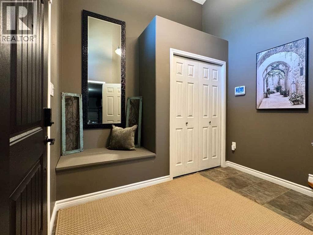 2 Riverbrook Close W — photo 4