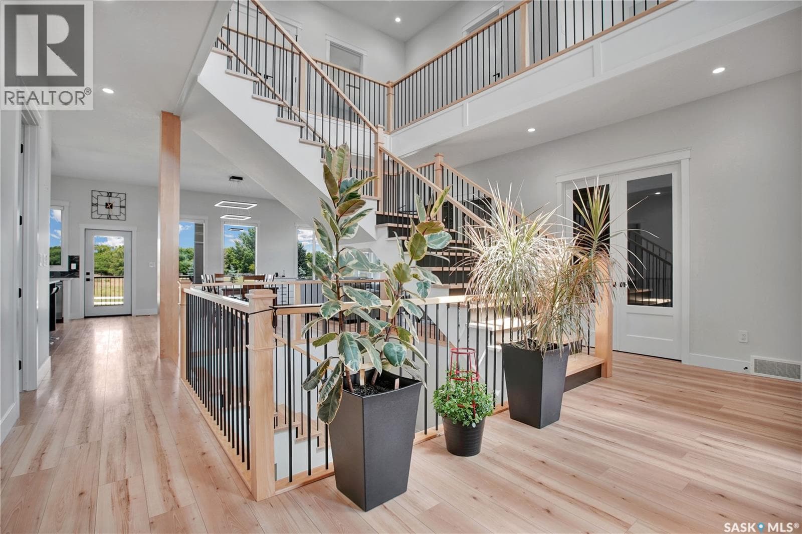 344 Edgemont CRESCENT — photo 3