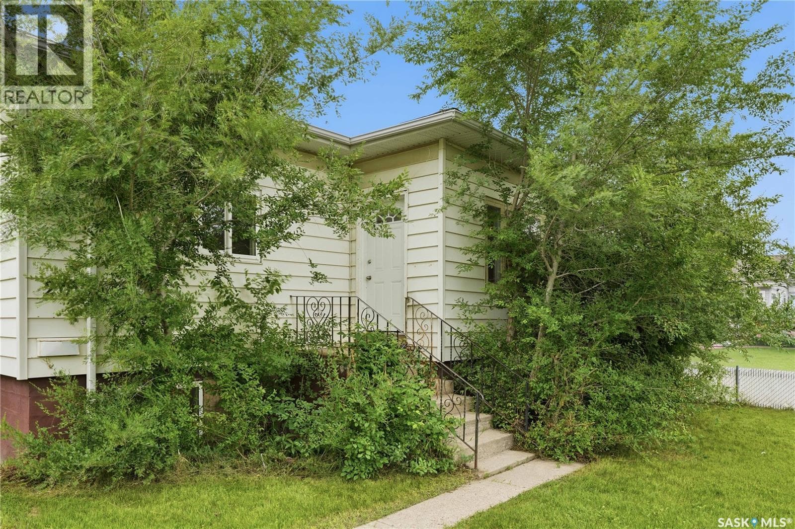 209 T AVENUE N — photo 3