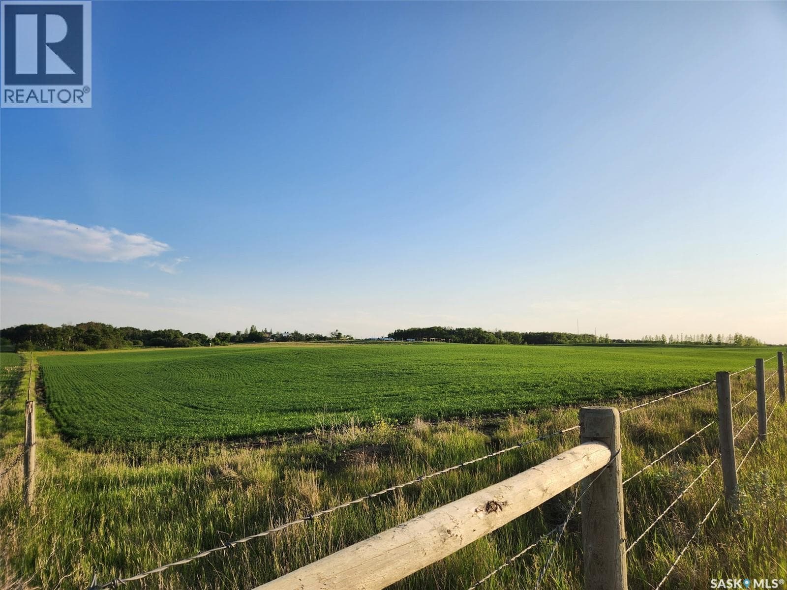 Lazeski Acreage