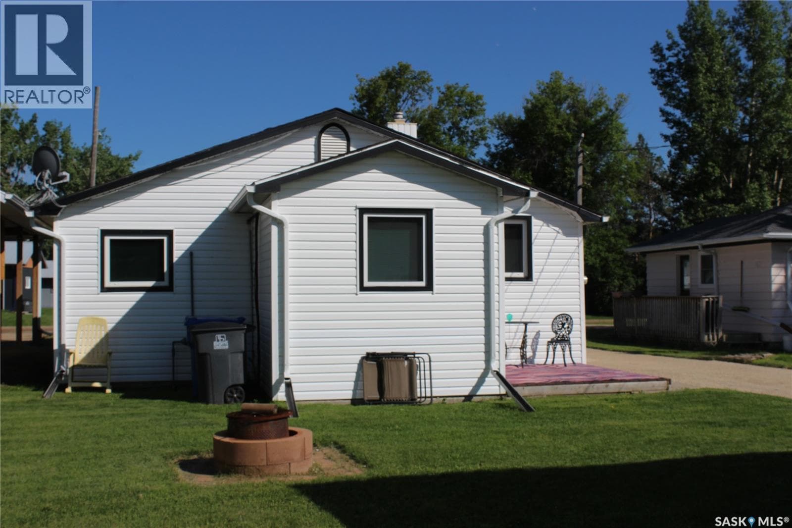 213 Westman STREET — photo 3