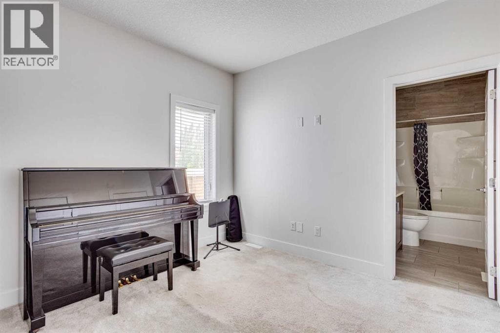 169 Beaveridge Close — photo 4