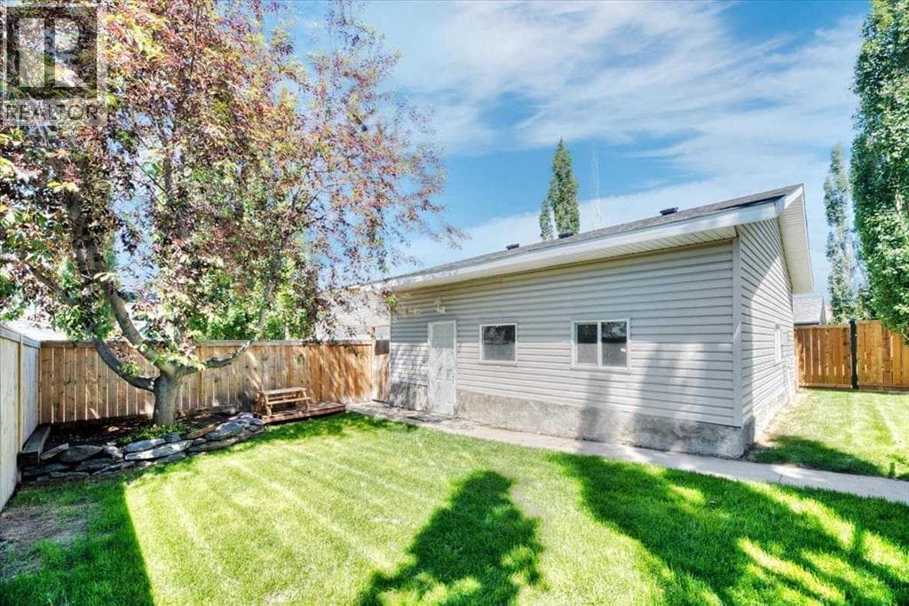 26 Strathford Close — photo 5