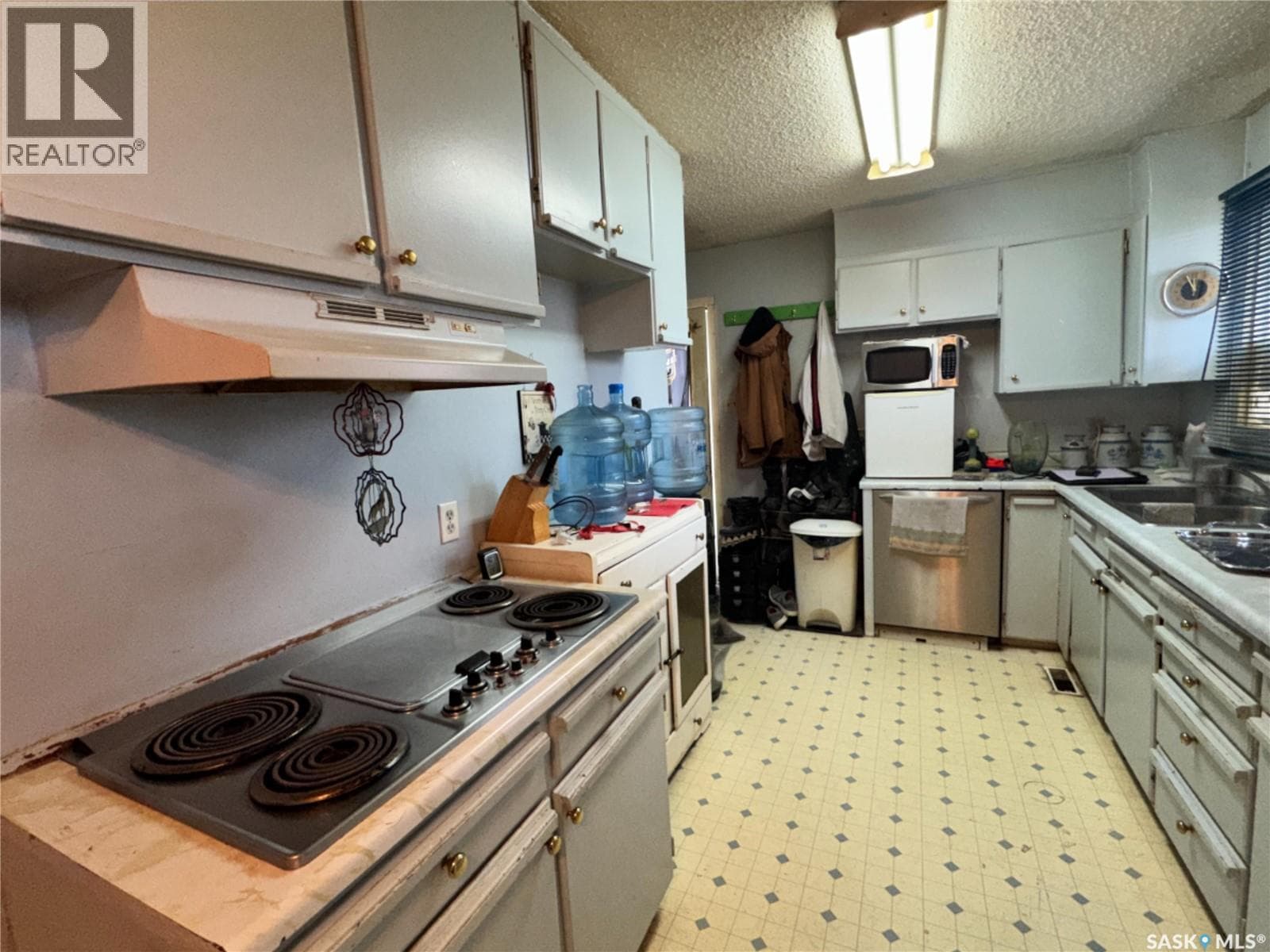 102 1st AVENUE — photo 3