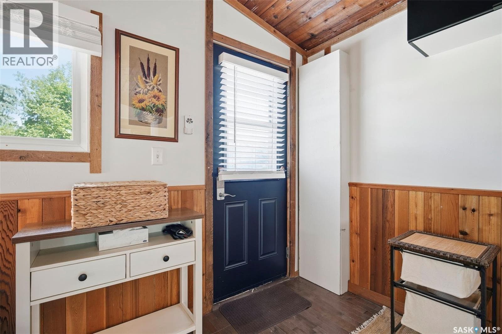 319 Cumming AVENUE — photo 3