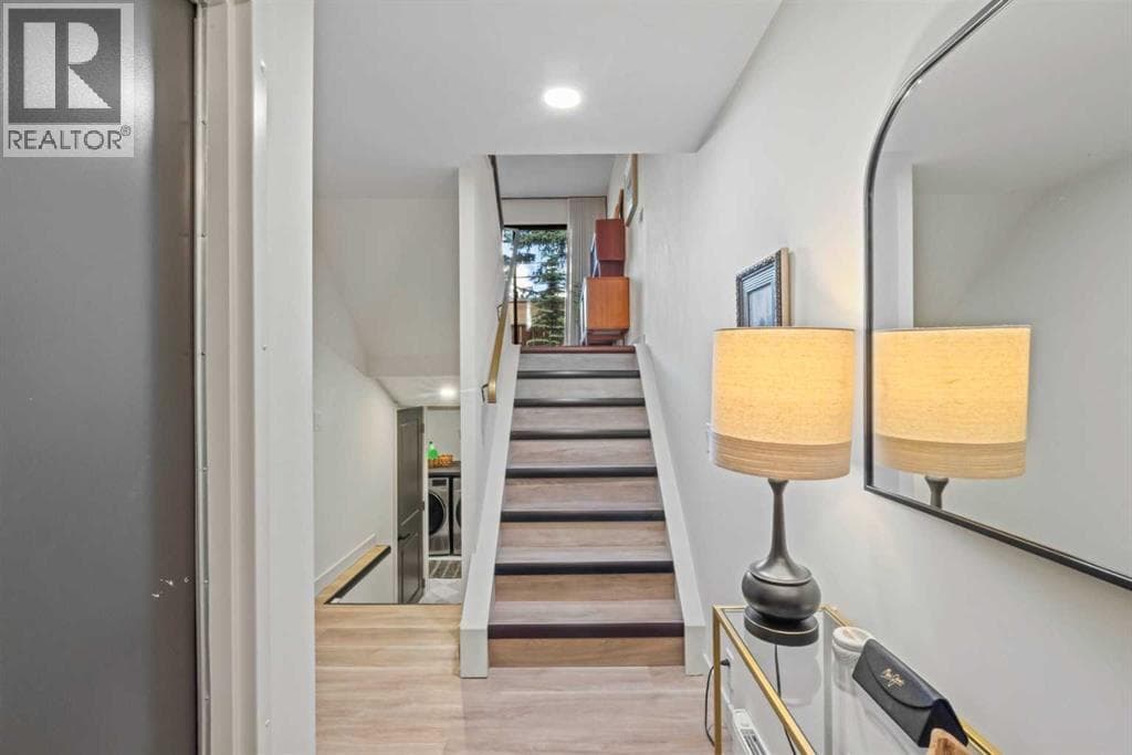 16, 140 Point Drive NW — photo 5