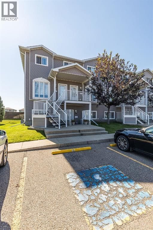 35 Somerset Lane SE — photo 5