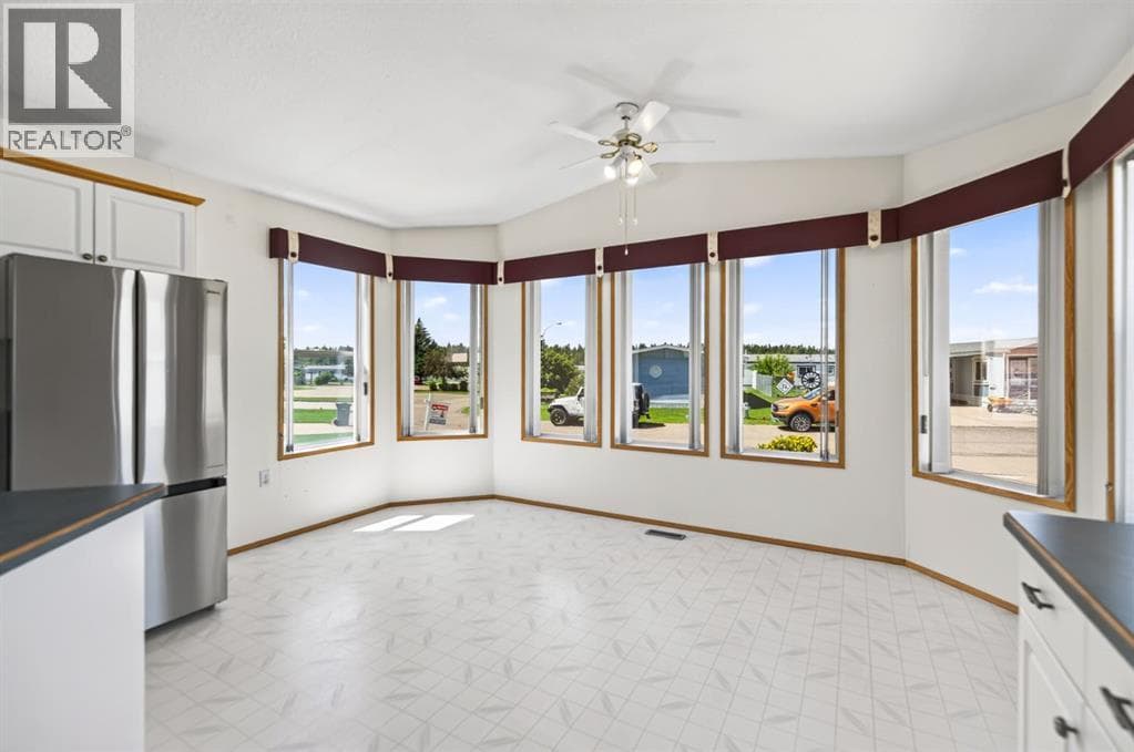327, 37534 England Way — photo 4