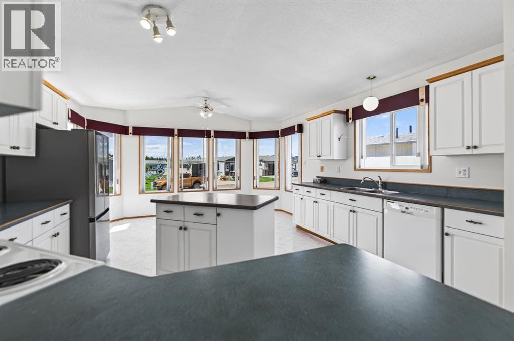 327, 37534 England Way — photo 3
