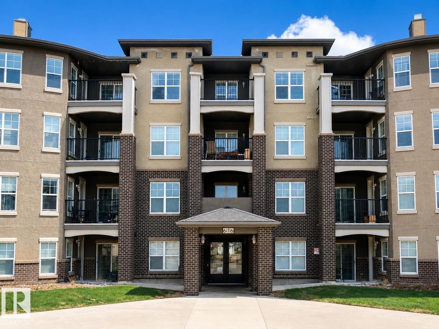 #206 616 MCALLISTER LO SW