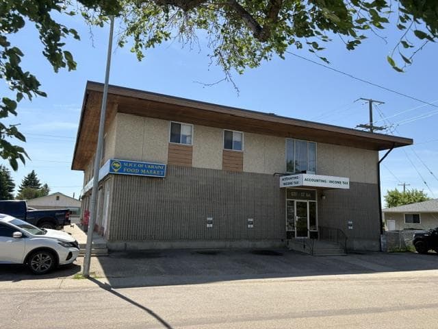 Edmonton, Alberta — photo 3