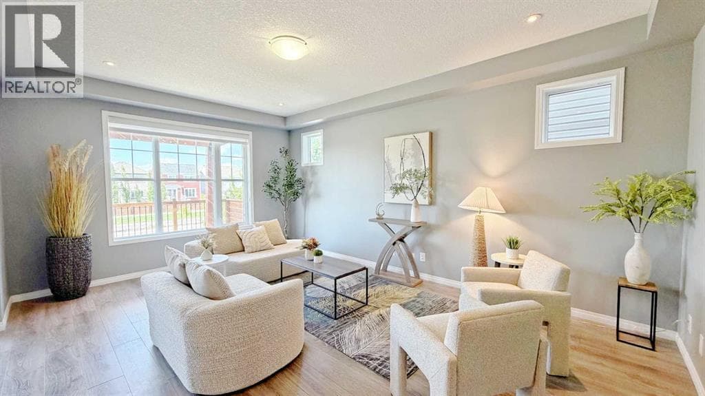 285 Windrow Crescent SW — photo 4