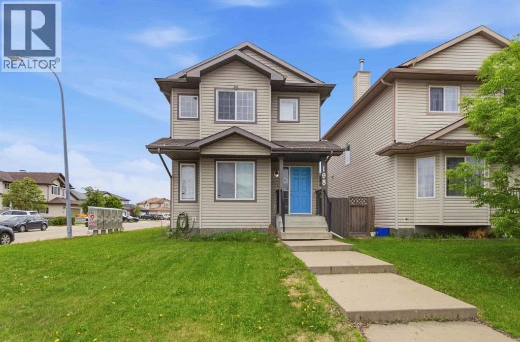 198 Fox Crescent