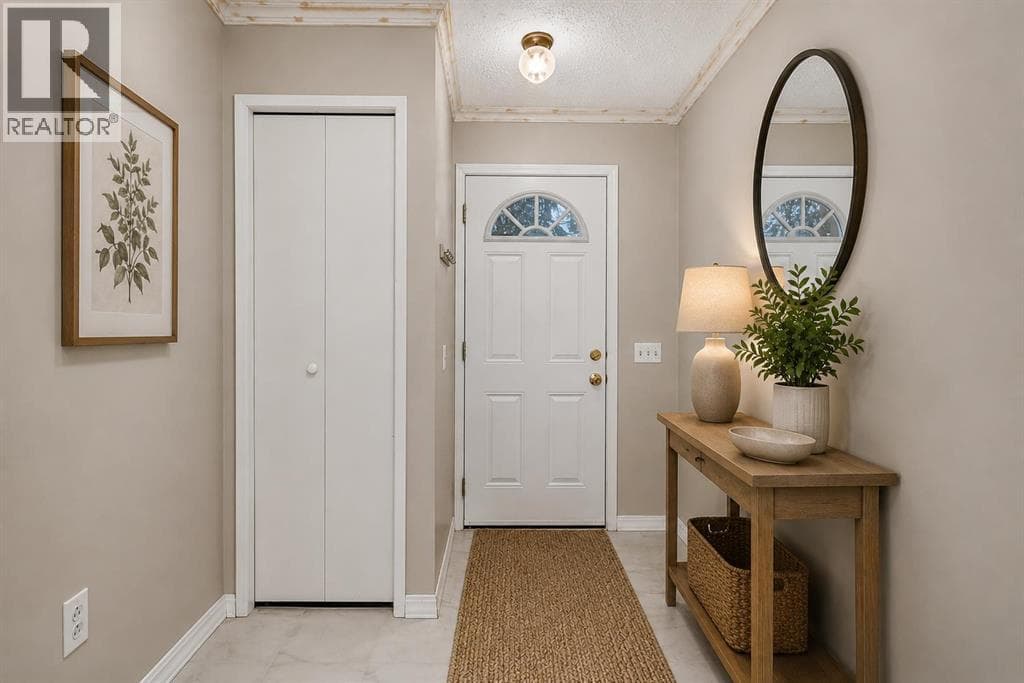 52 Doverdale Mews SE — photo 3