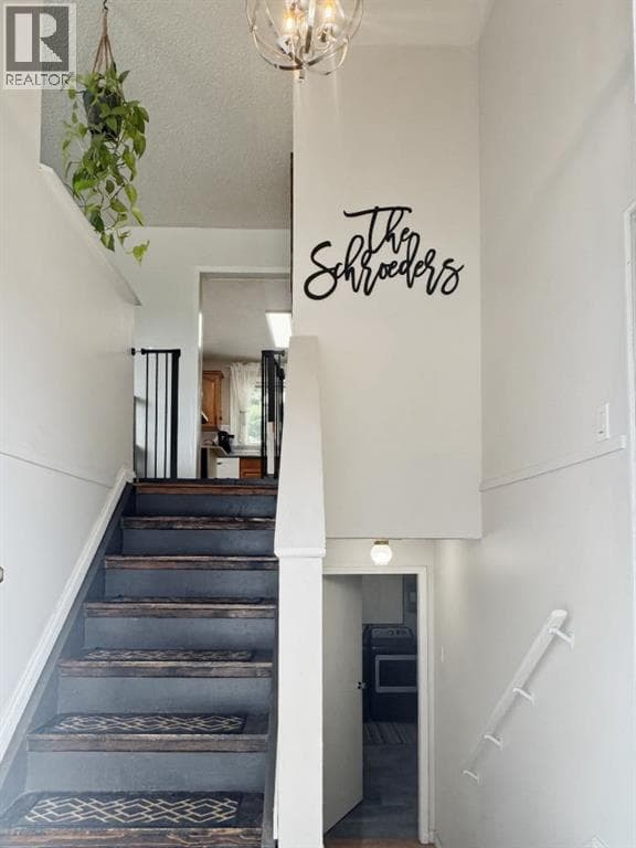 10214 97 Avenue — photo 3