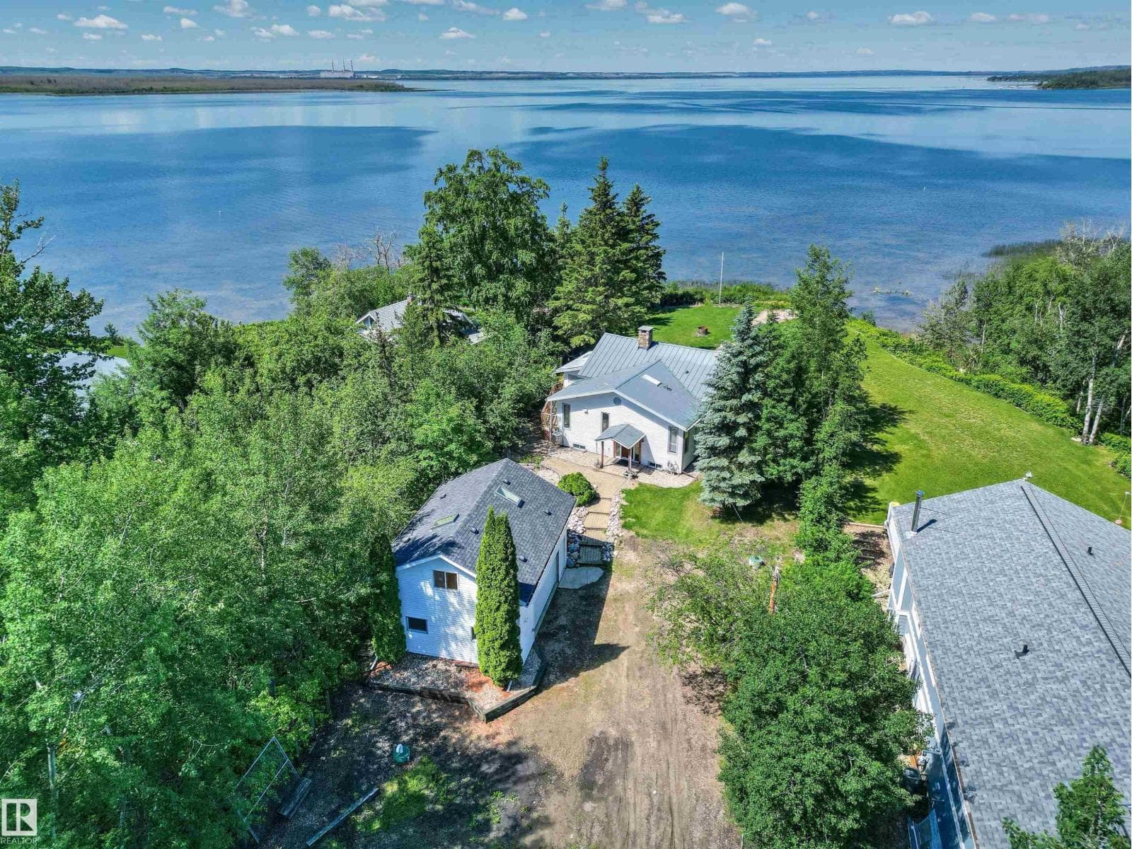 9 Gibbons Ave