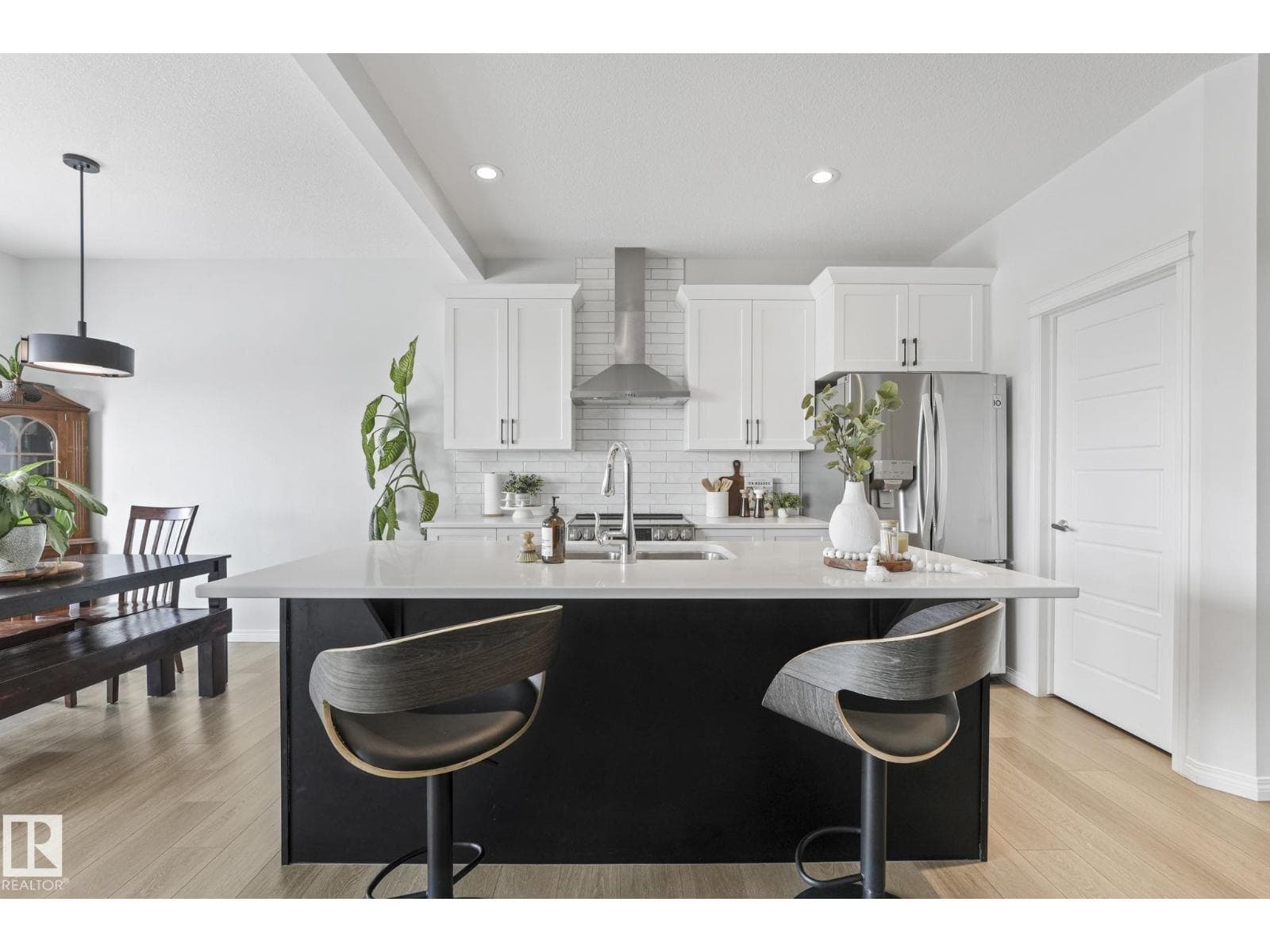 6417 66 ST — photo 3