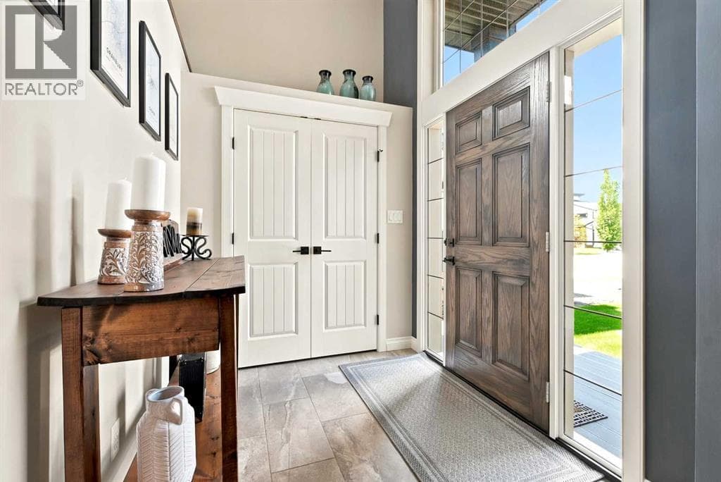 73 Maclean Close — photo 3