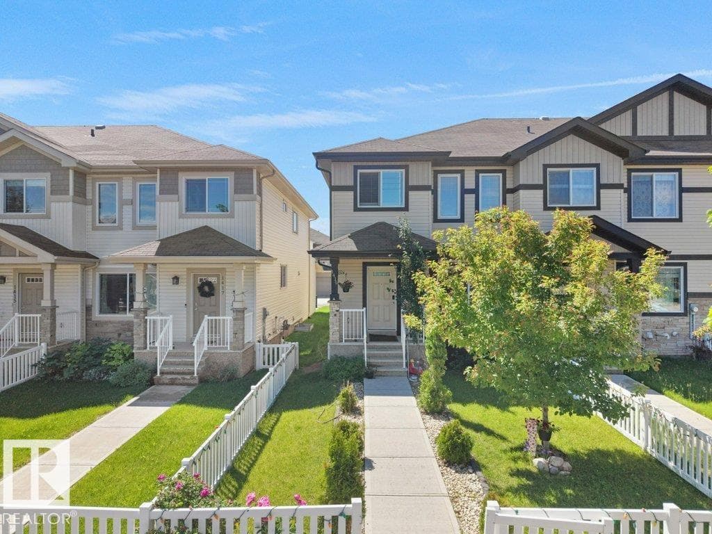 1419 27 AV NW — photo 2