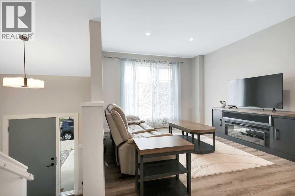 30 Evergreen Way — photo 4