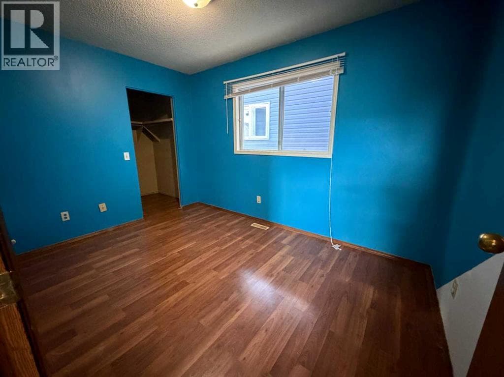 250 Falmere Way NE — photo 4