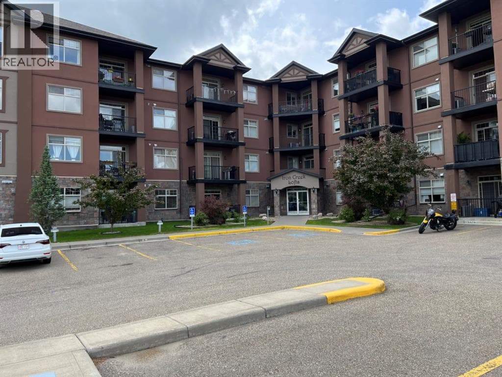 211, 69 Ironstone Drive