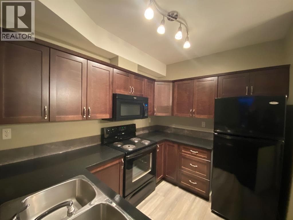 211, 69 Ironstone Drive — photo 3