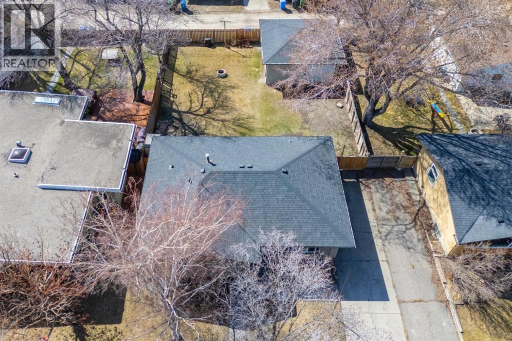 6031 Lacombe Way SW — photo 2